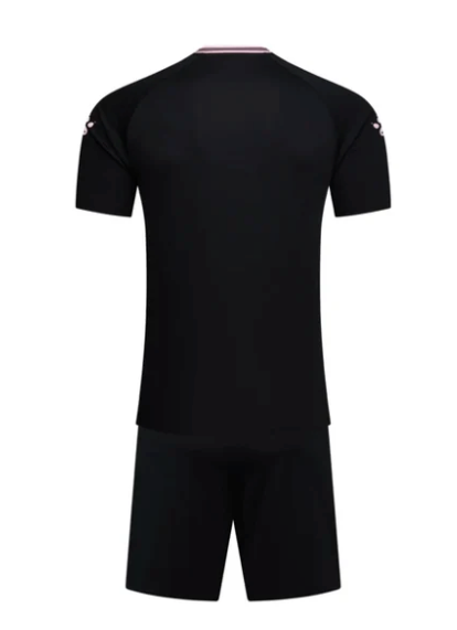 Kelme Youth V-Stripe Kit